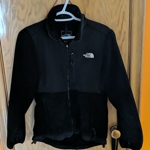 Women's The North face zip up sweater, Size M